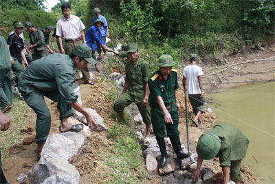 Sức mạnh quốc phòng trong lòng dân