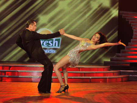 Nguyên Vũ đạt điểm cao nhất, Anh Khoa bị dừng cuộc chơi tại “Bước nhảy hoàn vũ”