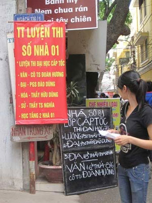 Có phải vào lò luyện thi mới đỗ đại học?