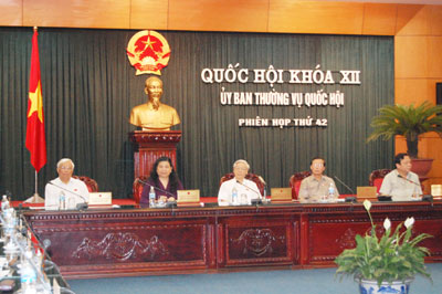 Uỷ ban Thường vụ Quốc hội xem xét việc miễn, giảm thuế