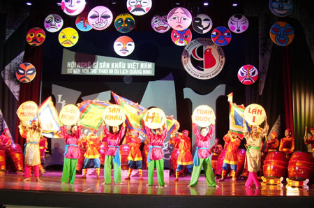 Liên hoan sân khấu hài khai hội