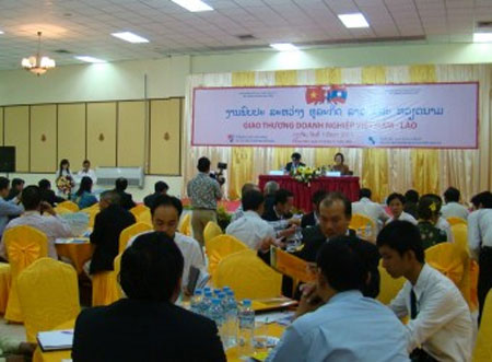 Thương mại Việt – Lào: Hiệu ứng từ hợp tác công nghiệp