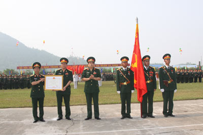 Kỷ niệm 50 năm truyền thống và đón nhận Huân chương Sao Vàng