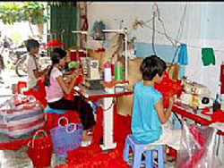 Hạn chế tình trạng lao động trẻ em: Khó trăm bề