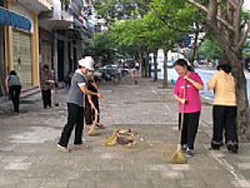 Bài 9: Nhân lên những việc làm “sạch nhà, đẹp phố”