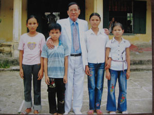 Tiến sĩ về làng dạy học