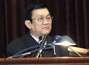 Năm 2010, gắn thực hiện Cuộc vận động với tổ chức tốt đại hội đảng các cấp