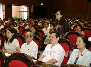 Kết thúc phiên họp chất vấn và trả lời chất vấn