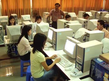 Công nghệ thông tin phải phục vụ người dân tốt nhất, hỗ trợ các ngành kinh tế - xã hội phát triển