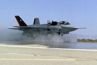 Máy bay F-35 phiên bản STOVL thực hiện chuyến bay đầu tiên