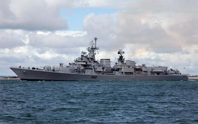 Ấn Độ thông qua chương trình đóng khu trục hạm mới