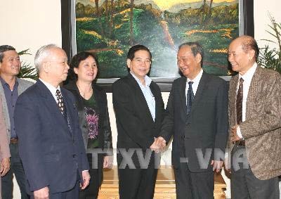 Con thuyền Việt Nam sẽ đi đến bến bờ vinh quang