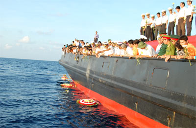 Trường Sa: Yêu thương hội tụ