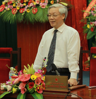 Biến lý tưởng của Đảng thành sức mạnh vô địch trong quần chúng nhân dân (*)