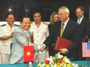 Mỹ ca ngợi Việt Nam nỗ lực cất giữ chất nguy hiểm