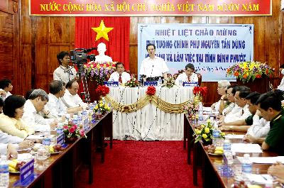 Thủ tướng Nguyễn Tấn Dũng làm việc tại Bình Dương và Bình Phước