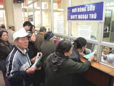 Tăng giá viện phí: Nỗi lo bội chi bảo hiểm y tế