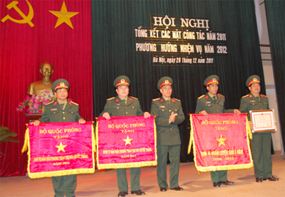 Tập trung đột phá huấn luyện, SSCĐ, đào tạo và xây dựng chính quy