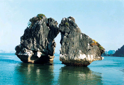 Đẩy mạnh bầu chọn Vịnh Hạ Long trở thành “Kỳ quan thiên nhiên thế giới mới” trong giai đoạn nước rút