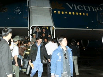 Đến ngày 8-3 có 8.476 lao động tại Libya về nước