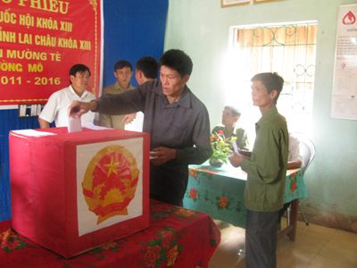 Mường Tè với niềm vui sớm trong ngày hội lớn