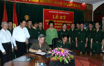 Ký kết Chương trình phối hợp công tác