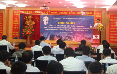 Xuất hiện nhiều tấm gương điển hình tiên tiến