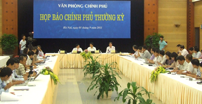 Tiếp tục mục tiêu kiềm chế lạm phát, ổn định kinh tế vĩ mô