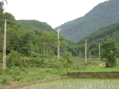 Người dân khổ vì công tơ điện cũ