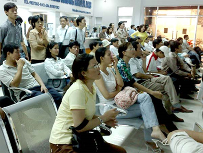 Chỉ số điều chỉnh, giao dịch tăng vọt, HOSE đạt hơn 1.000 tỷ đồng