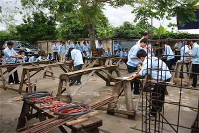 Năm 2012: Ưu tiên xuất khẩu lao động ở các huyện nghèo