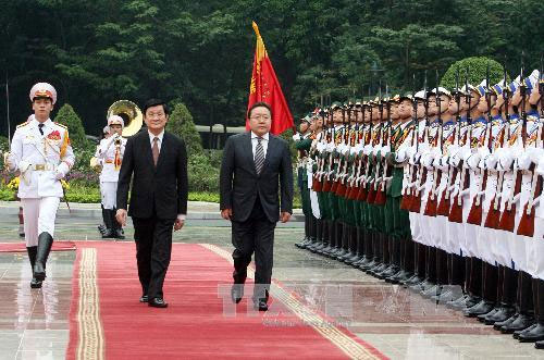 Lãnh đạo nước ta đón tiếp, hội đàm với Tổng thống Mông Cổ