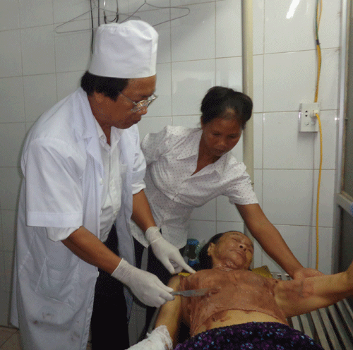 Ông Sinh chữa bỏng