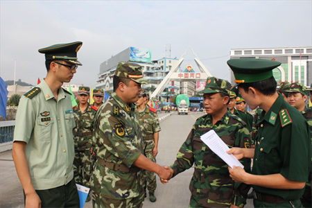 Hợp tác biên phòng là điểm sáng trong quan hệ quốc phòng Việt - Trung