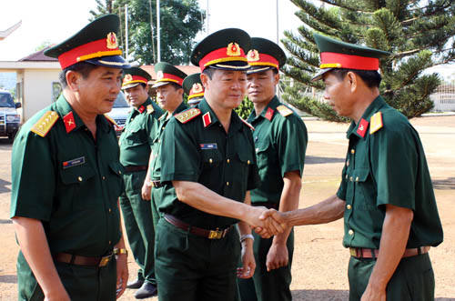 Thượng tướng Lê Hữu Đức thăm và làm việc tại Binh đoàn 16