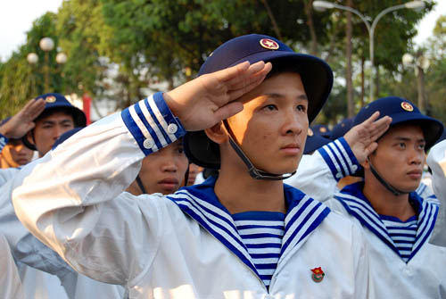 TP Hồ Chí Minh: Hơn 2.000 thanh niên hăng hái lên đường nhập ngũ