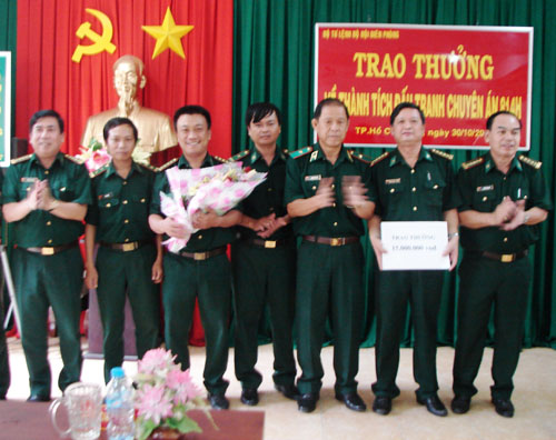 Bắt thêm 3 đối tượng trong đường dây buôn bán ma túy xuyên quốc gia