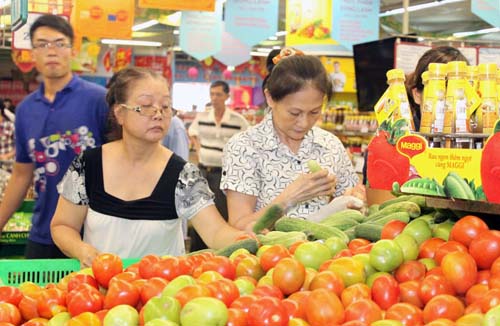 Co.opmart giảm giá mạnh cuối năm