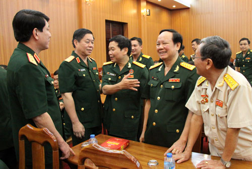 Tổng cục Chính trị tổ chức gặp mặt nhân kỷ niệm 70 năm Ngày truyền thống 