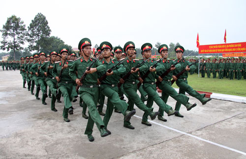 Quân đoàn 4: Huấn luyện chiến sĩ mới đạt trên 80% khá giỏi