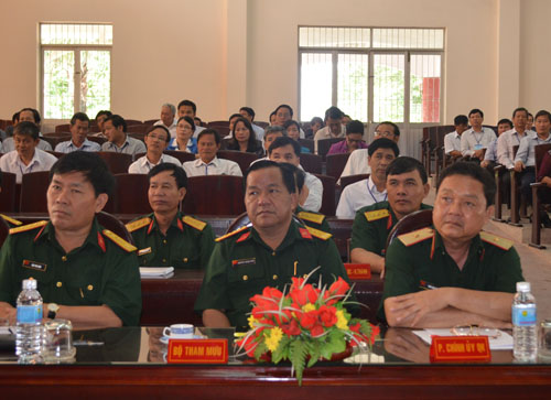 Bồi dưỡng kiến thức quốc phòng - an ninh cho 172 cán bộ