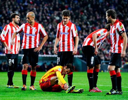 Barca “gục ngã” tại tử địa San Mames