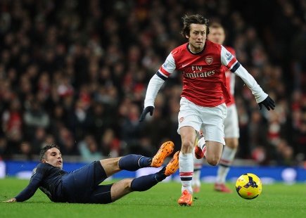 Arsenal – MU: Những người “khốn khổ”