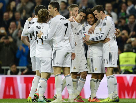 Vòng 27 La Liga: Barca thua sốc, Real vững ngôi đầu