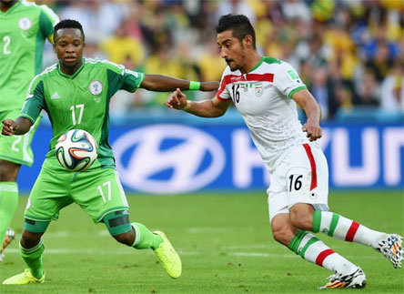 Iran và Nigeria hòa không bàn thắng