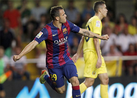 Vòng 2 La Liga: Barca thắng nhọc, Real thua thảm
