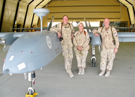 Canada tái khởi động chương trình mua UAV