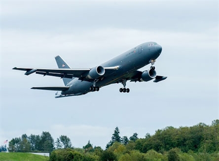 “Ngựa thần” KC-46A có chuyến bay lịch sử