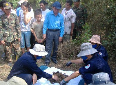 Đói khát, hiểm nguy, vẫn sẽ lên đường tìm liệt sĩ