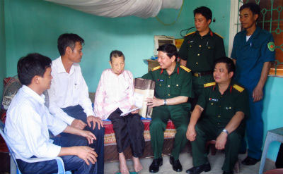 Tri ân đồng đội